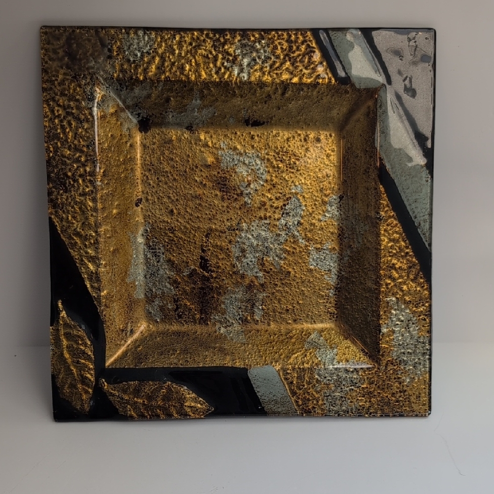 Gorgeous Textured Glass Plate